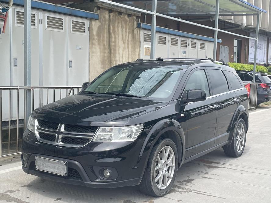Dodge Dodge Journey в цвете и кузовом – это идеальный выбор среди китайских автомобилей. Доступная цена и надежность гарантированы.
