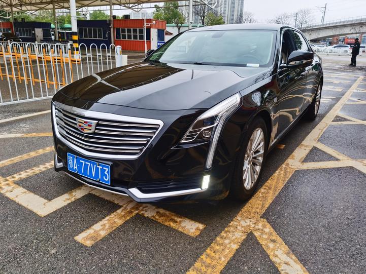 Cadillac Cadillac CT6 в цвете и кузовом – это идеальный выбор среди китайских автомобилей. Доступная цена и надежность гарантированы.
