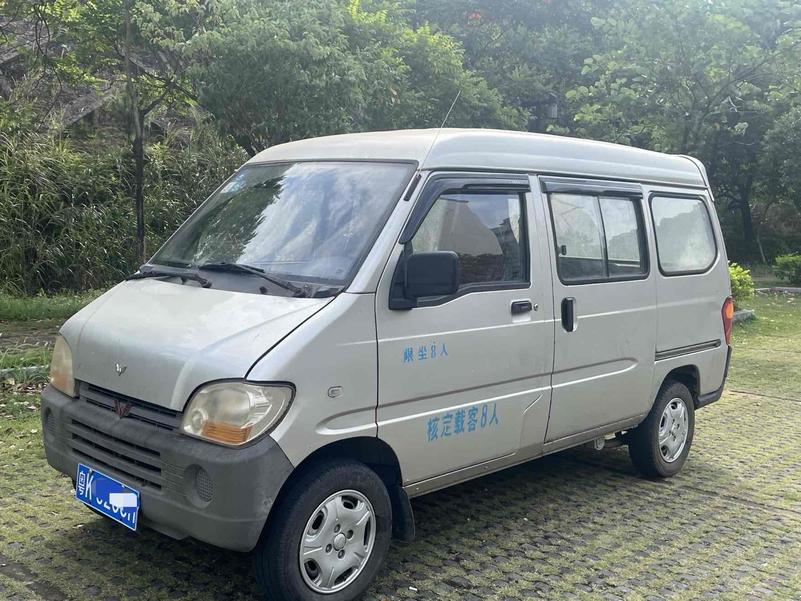 WuLing Wuling Sunshine в цвете и кузовом – это идеальный выбор среди китайских автомобилей. Доступная цена и надежность гарантированы.