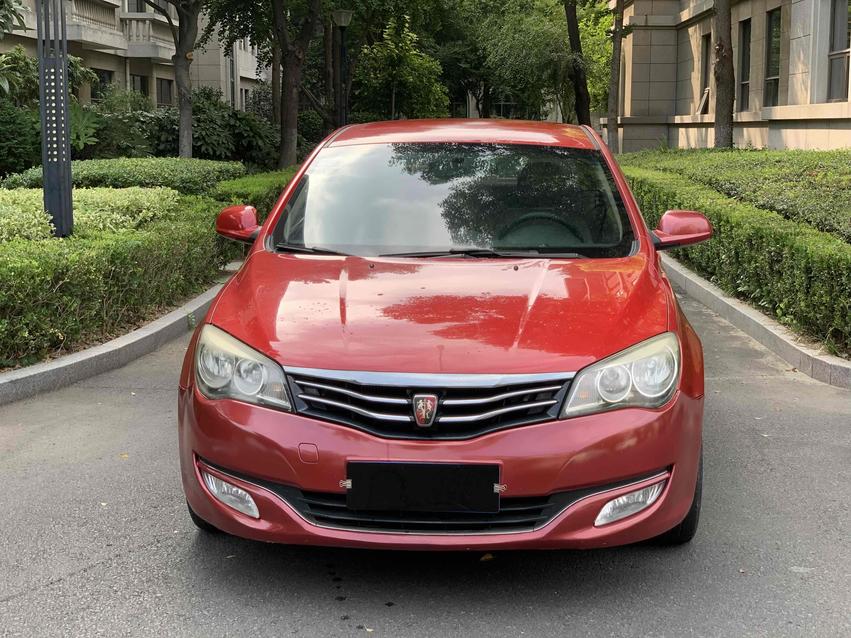 Roewe Roewe 350 в цвете и кузовом – это идеальный выбор среди китайских автомобилей. Доступная цена и надежность гарантированы.