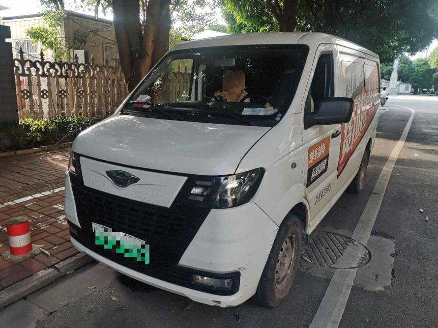 Foton Foton Forland EV6 в цвете и кузовом – это идеальный выбор среди китайских автомобилей. Доступная цена и надежность гарантированы.