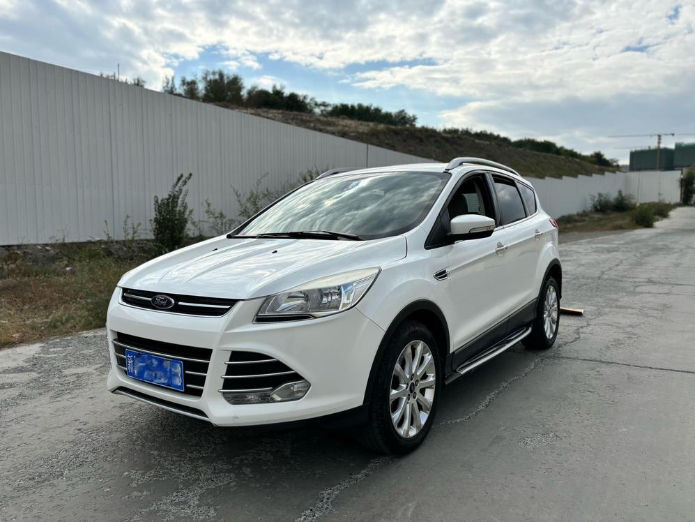 Ford Ford Kuga в цвете и кузовом – это идеальный выбор среди китайских автомобилей. Доступная цена и надежность гарантированы.