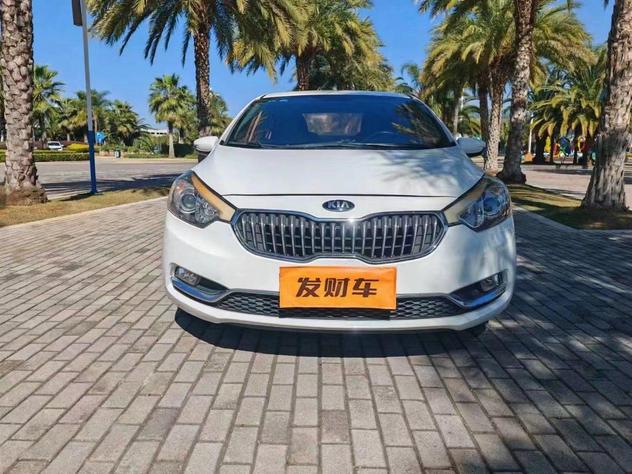 Kia Kia K3 в цвете и кузовом – это идеальный выбор среди китайских автомобилей. Доступная цена и надежность гарантированы.