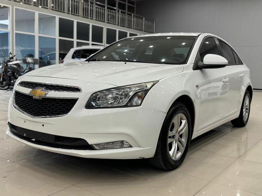 Chevrolet Chevrolet Cruze в цвете и кузовом – это идеальный выбор среди китайских автомобилей. Доступная цена и надежность гарантированы.