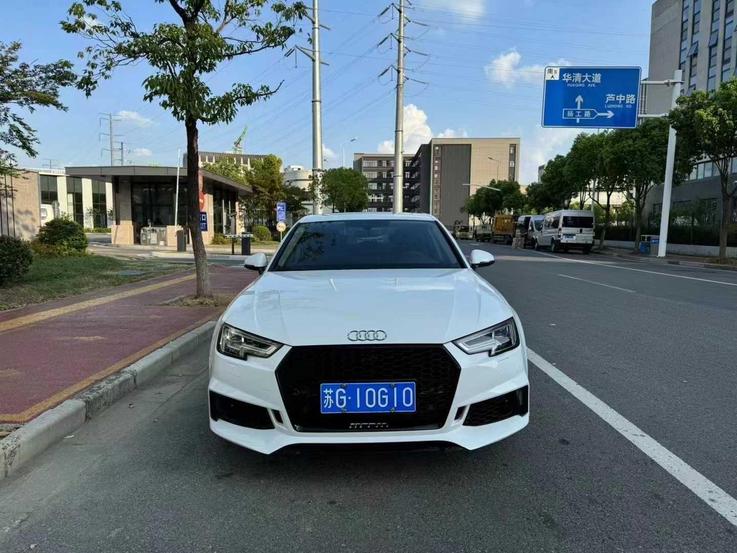 Audi Audi A4L в цвете и кузовом – это идеальный выбор среди китайских автомобилей. Доступная цена и надежность гарантированы.