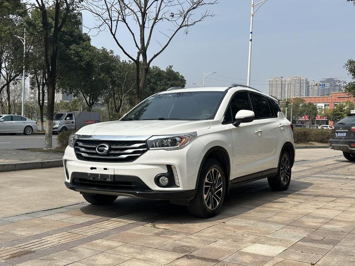 GAC Trumpchi Trumpchi GS4 в цвете и кузовом – это идеальный выбор среди китайских автомобилей. Доступная цена и надежность гарантированы.