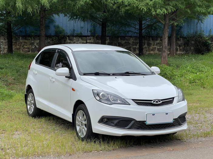 Chery Chery Fulwin 2 в цвете и кузовом – это идеальный выбор среди китайских автомобилей. Доступная цена и надежность гарантированы.