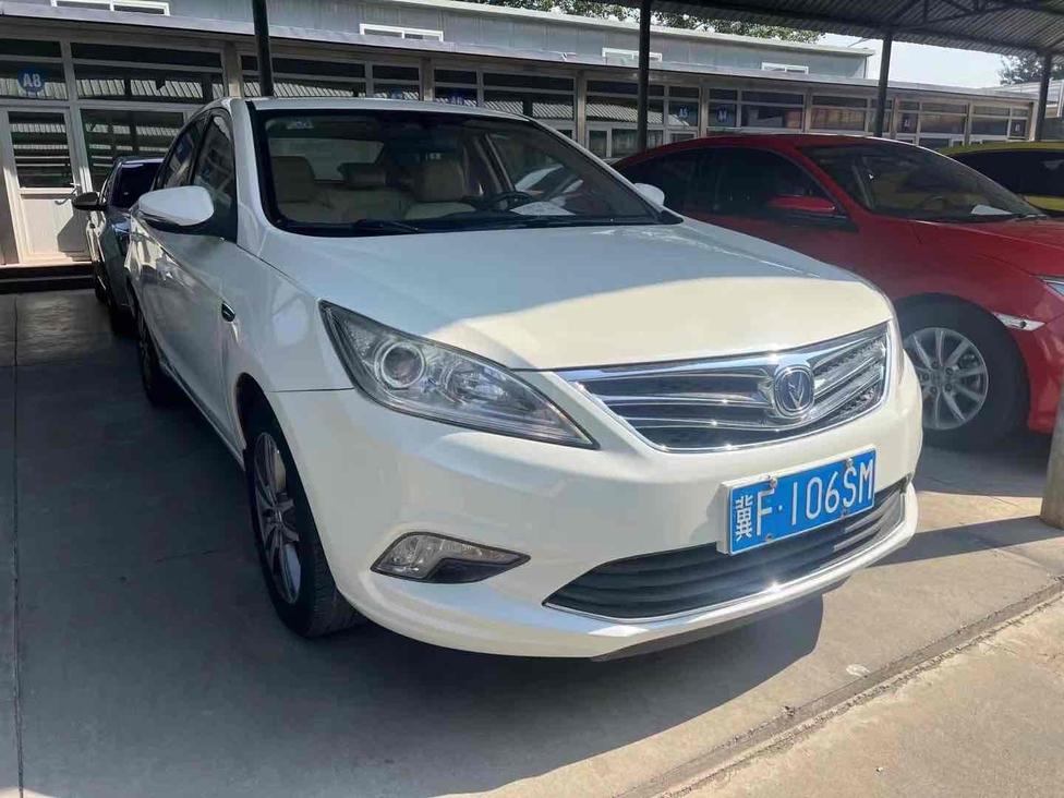 Changan Changan Eado в цвете и кузовом – это идеальный выбор среди китайских автомобилей. Доступная цена и надежность гарантированы.