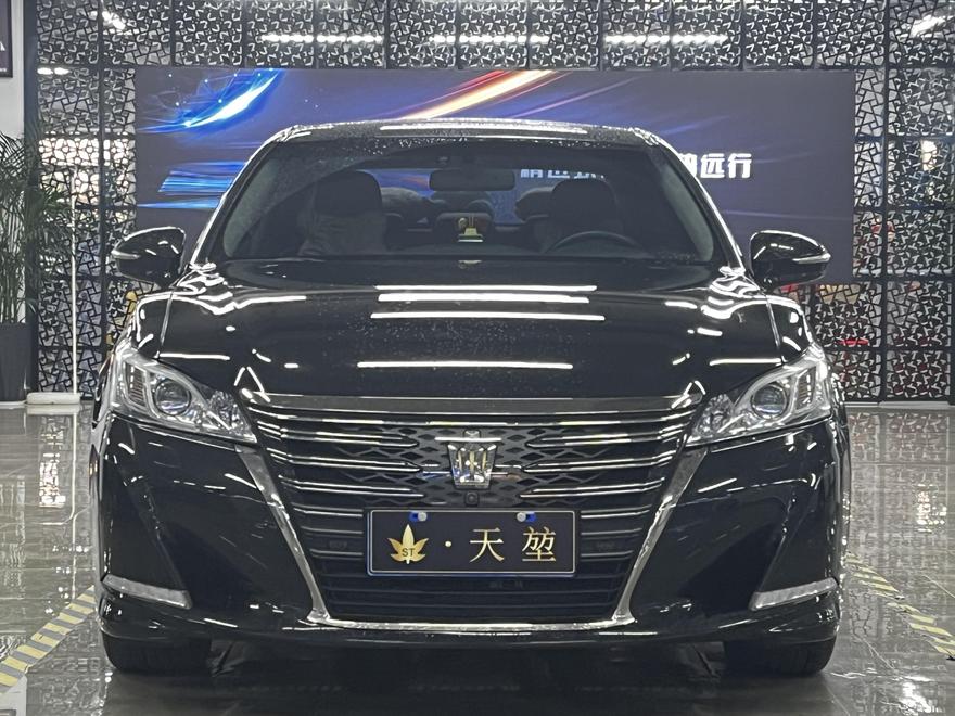Toyota Toyota Crown в цвете и кузовом – это идеальный выбор среди китайских автомобилей. Доступная цена и надежность гарантированы.