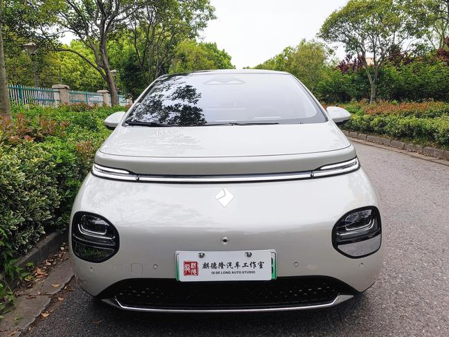 Baojun Baojun Yunduo в цвете и кузовом – это идеальный выбор среди китайских автомобилей. Доступная цена и надежность гарантированы.