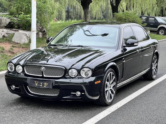 Jaguar Jaguar XJ в цвете и кузовом – это идеальный выбор среди китайских автомобилей. Доступная цена и надежность гарантированы.