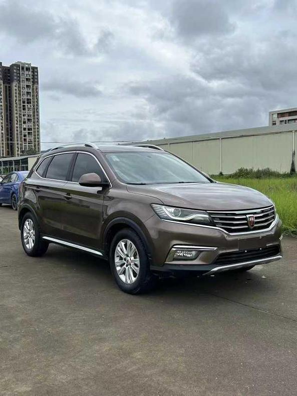 Roewe Roewe RX5 в цвете и кузовом – это идеальный выбор среди китайских автомобилей. Доступная цена и надежность гарантированы.