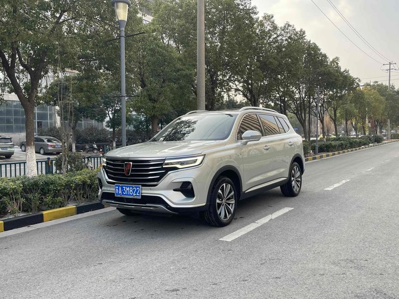 Roewe Roewe RX5 MAX в цвете и кузовом – это идеальный выбор среди китайских автомобилей. Доступная цена и надежность гарантированы.