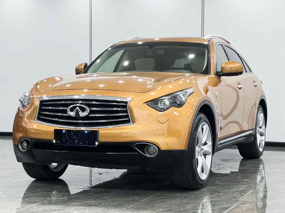 Infiniti Infiniti FX в цвете и кузовом – это идеальный выбор среди китайских автомобилей. Доступная цена и надежность гарантированы.