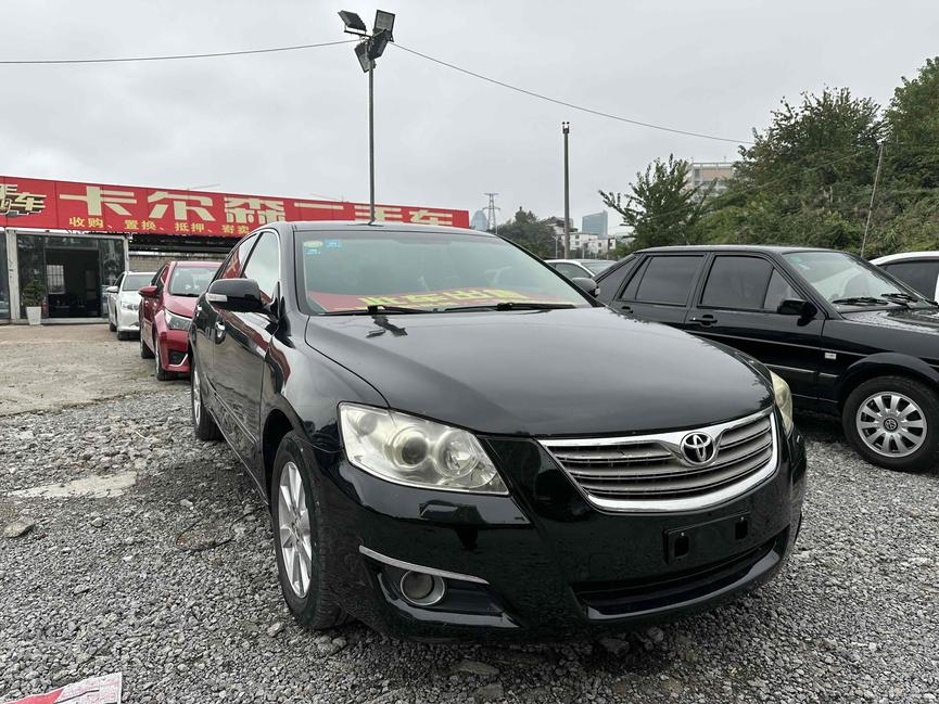 Toyota Toyota Camry в цвете и кузовом – это идеальный выбор среди китайских автомобилей. Доступная цена и надежность гарантированы.