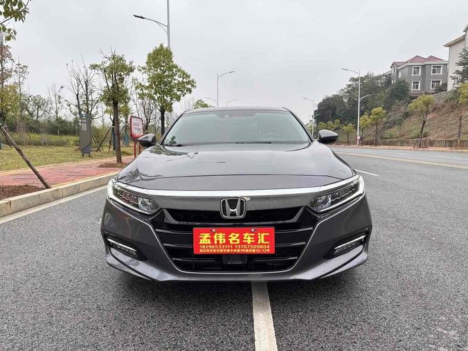 Honda Honda Accord в цвете и кузовом – это идеальный выбор среди китайских автомобилей. Доступная цена и надежность гарантированы.