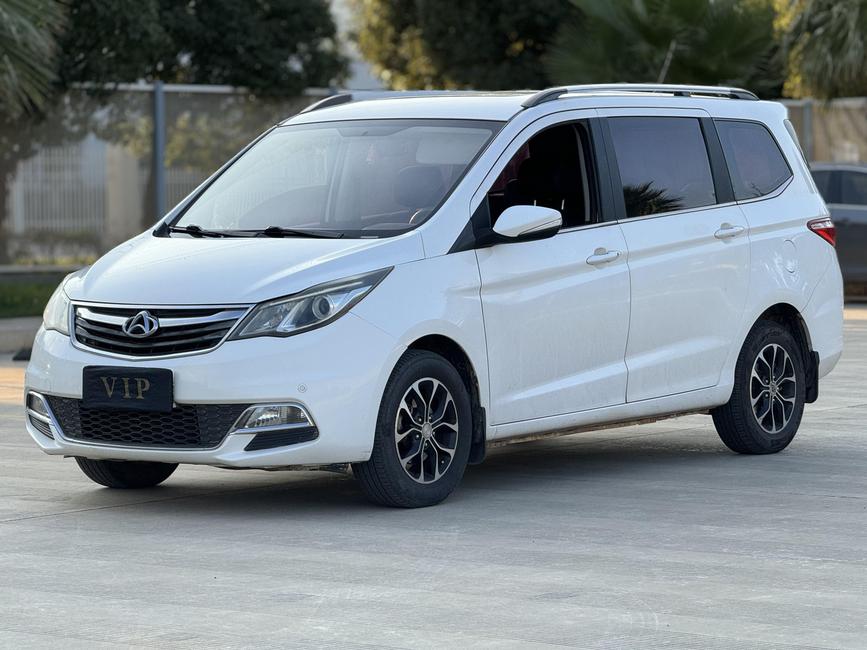 Changan Kaicene Changan Kaicheng Oshan A600 в цвете и кузовом – это идеальный выбор среди китайских автомобилей. Доступная цена и надежность гарантированы.