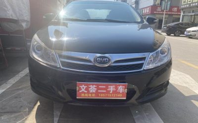 BYD BYD Seal 05 DM-i в цвете и кузовом – это идеальный выбор среди китайских автомобилей. Доступная цена и надежность гарантированы.