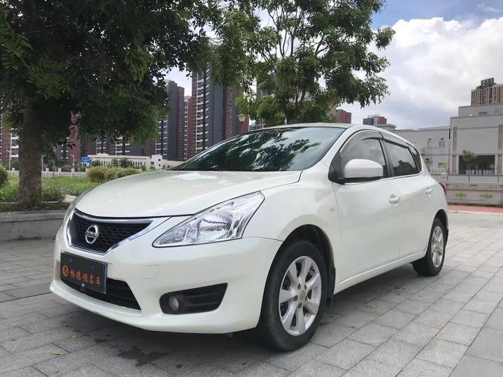 Nissan Nissan Tiida в цвете и кузовом – это идеальный выбор среди китайских автомобилей. Доступная цена и надежность гарантированы.