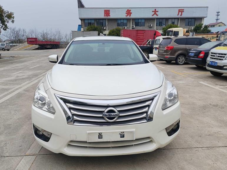 Nissan Nissan Altima в цвете и кузовом – это идеальный выбор среди китайских автомобилей. Доступная цена и надежность гарантированы.