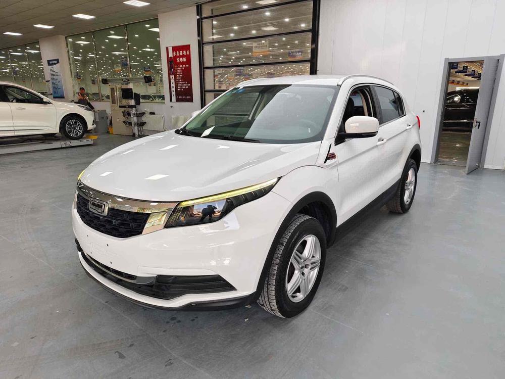 Qoros Qoros 5 в цвете и кузовом – это идеальный выбор среди китайских автомобилей. Доступная цена и надежность гарантированы.