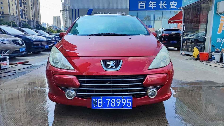 Peugeot Peugeot 307 в цвете и кузовом – это идеальный выбор среди китайских автомобилей. Доступная цена и надежность гарантированы.