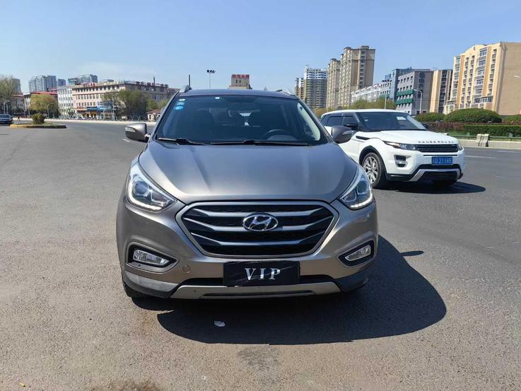 Hyundai Hyundai ix35 в цвете и кузовом – это идеальный выбор среди китайских автомобилей. Доступная цена и надежность гарантированы.