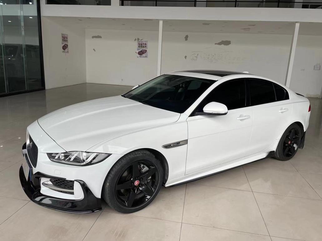 Jaguar Jaguar XE в цвете и кузовом – это идеальный выбор среди китайских автомобилей. Доступная цена и надежность гарантированы.