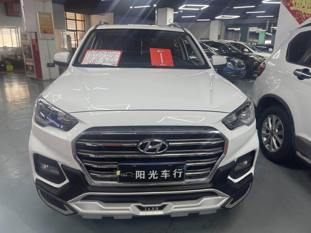 Hyundai Hyundai ix35 в цвете и кузовом – это идеальный выбор среди китайских автомобилей. Доступная цена и надежность гарантированы.