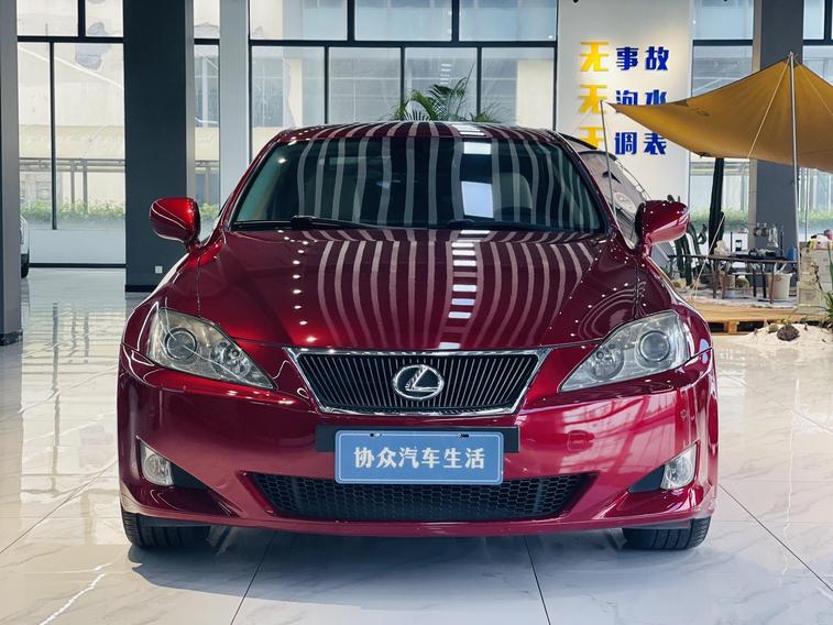 Lexus Lexus IS в цвете и кузовом – это идеальный выбор среди китайских автомобилей. Доступная цена и надежность гарантированы.