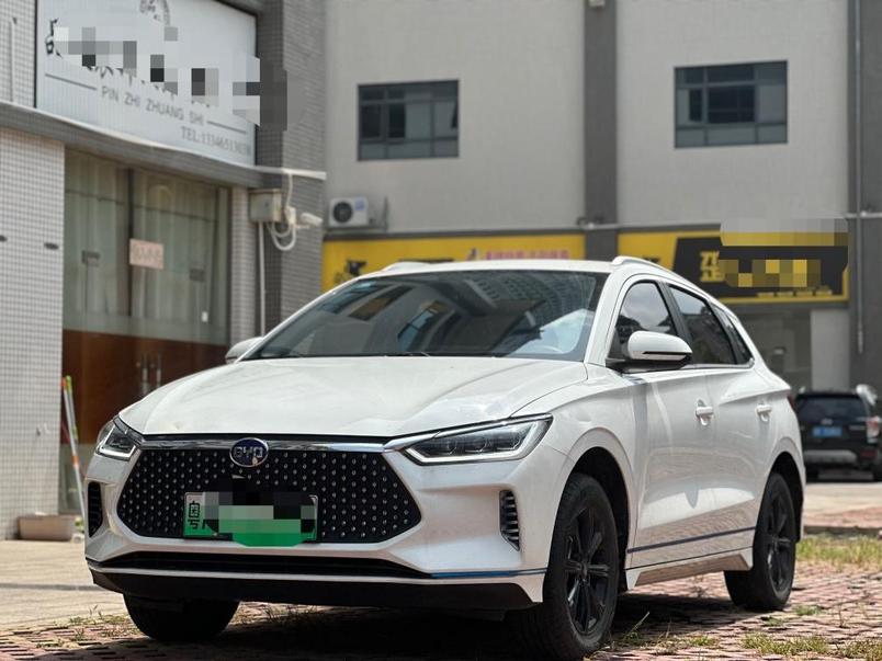 BYD BYD e2 в цвете и кузовом – это идеальный выбор среди китайских автомобилей. Доступная цена и надежность гарантированы.