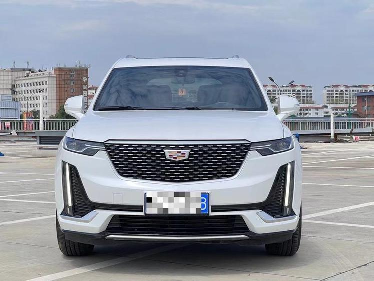Cadillac Cadillac XT6 в цвете и кузовом – это идеальный выбор среди китайских автомобилей. Доступная цена и надежность гарантированы.