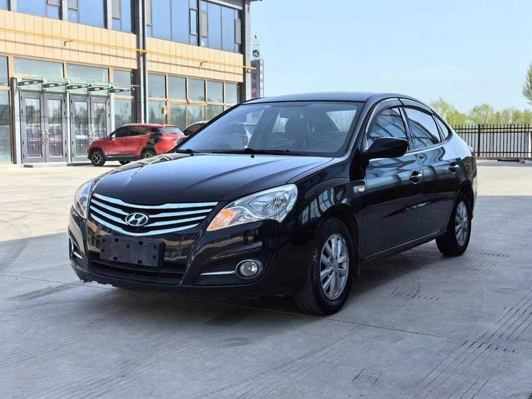 Hyundai Hyundai Celesta в цвете и кузовом – это идеальный выбор среди китайских автомобилей. Доступная цена и надежность гарантированы.