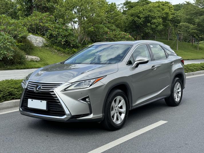 Lexus Lexus RX в цвете и кузовом – это идеальный выбор среди китайских автомобилей. Доступная цена и надежность гарантированы.
