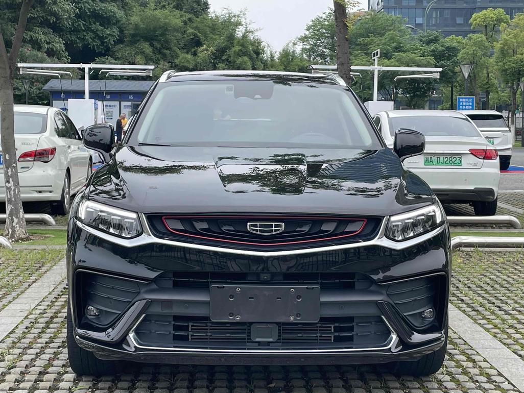 Geely Geely Monjaro в цвете и кузовом – это идеальный выбор среди китайских автомобилей. Доступная цена и надежность гарантированы.
