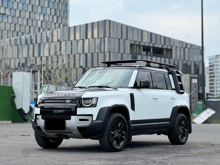 Land Rover Land Rover Defender в цвете и кузовом – это идеальный выбор среди китайских автомобилей. Доступная цена и надежность гарантированы.