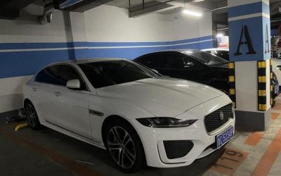 Audi Audi A8 в цвете и кузовом – это идеальный выбор среди китайских автомобилей. Доступная цена и надежность гарантированы.