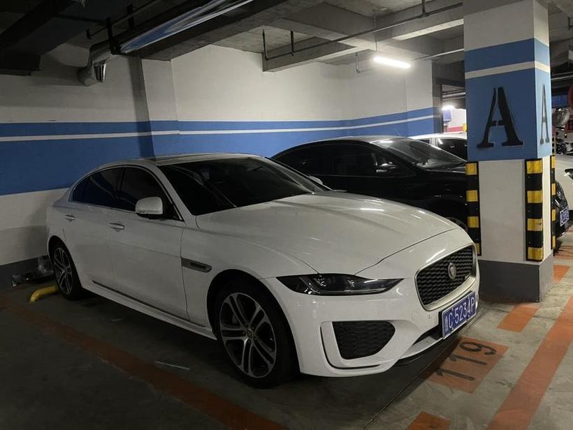 Jaguar Jaguar XEL в цвете и кузовом – это идеальный выбор среди китайских автомобилей. Доступная цена и надежность гарантированы.