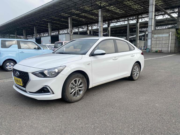 Hyundai Hyundai Celesta в цвете и кузовом – это идеальный выбор среди китайских автомобилей. Доступная цена и надежность гарантированы.