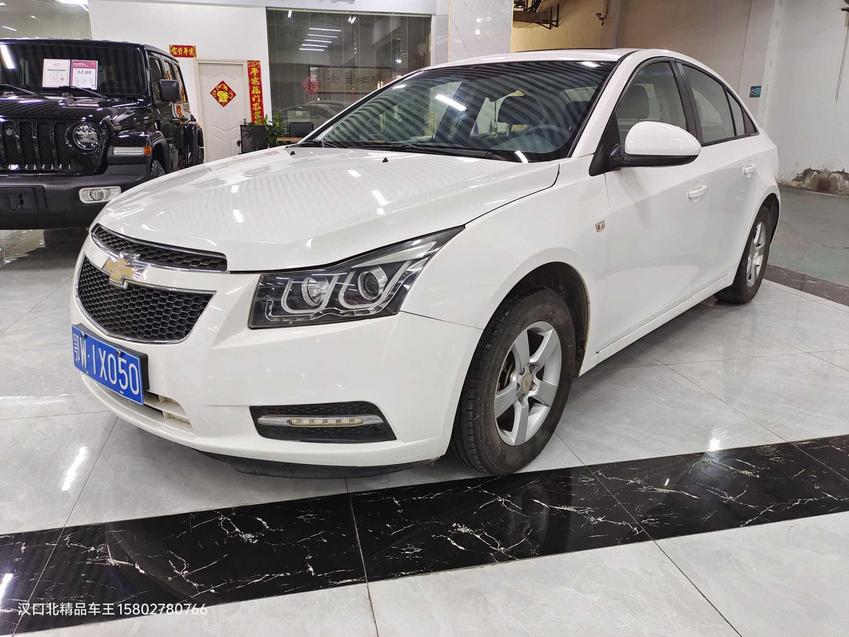 Chevrolet Chevrolet Cruze в цвете и кузовом – это идеальный выбор среди китайских автомобилей. Доступная цена и надежность гарантированы.