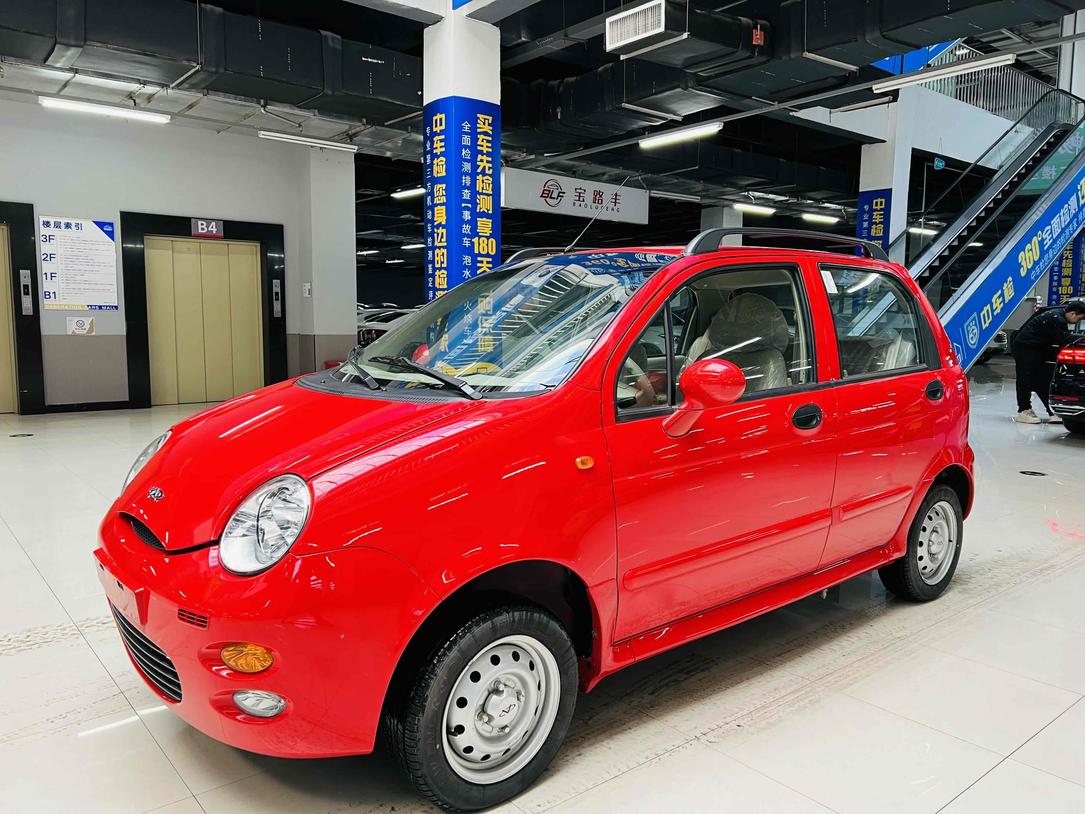 Chery Chery QQ3 в цвете и кузовом – это идеальный выбор среди китайских автомобилей. Доступная цена и надежность гарантированы.