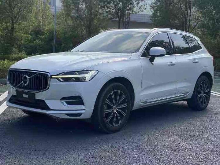 Volvo Volvo XC60 в цвете и кузовом – это идеальный выбор среди китайских автомобилей. Доступная цена и надежность гарантированы.