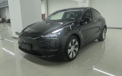 Tesla Tesla Model 3 в цвете и кузовом – это идеальный выбор среди китайских автомобилей. Доступная цена и надежность гарантированы.