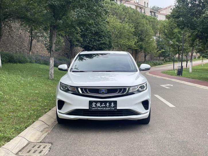 Geely Geely Emgrand GL в цвете и кузовом – это идеальный выбор среди китайских автомобилей. Доступная цена и надежность гарантированы.