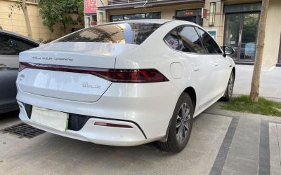 BYD BYD Seal 05 DM-i в цвете и кузовом – это идеальный выбор среди китайских автомобилей. Доступная цена и надежность гарантированы.