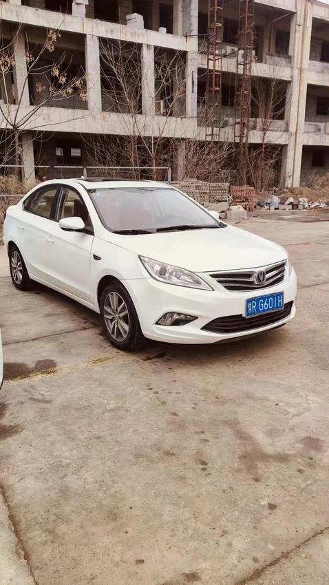 Changan Changan Eado в цвете и кузовом – это идеальный выбор среди китайских автомобилей. Доступная цена и надежность гарантированы.