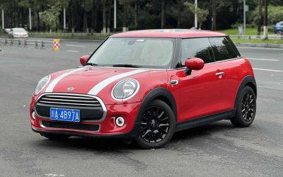 MINI MINI COUNTRYMAN в цвете и кузовом – это идеальный выбор среди китайских автомобилей. Доступная цена и надежность гарантированы.