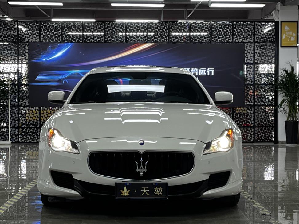 Maserati Maserati Quattroporte в цвете и кузовом – это идеальный выбор среди китайских автомобилей. Доступная цена и надежность гарантированы.