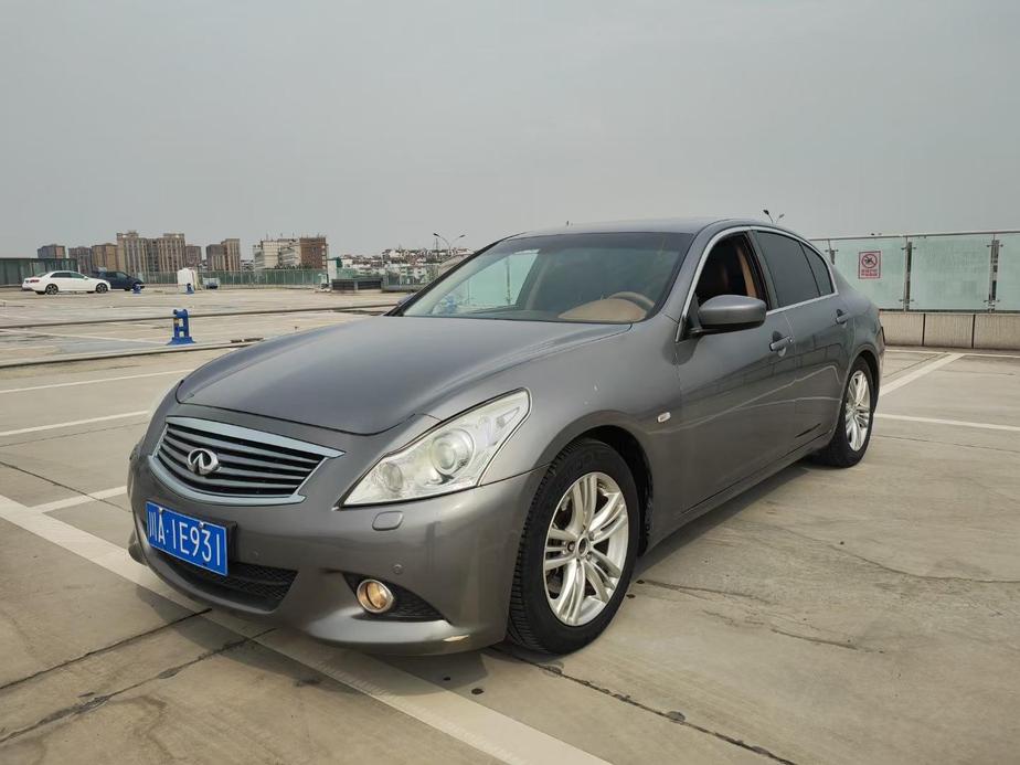 Infiniti Infiniti G Series в цвете и кузовом – это идеальный выбор среди китайских автомобилей. Доступная цена и надежность гарантированы.