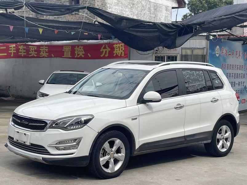 Zotye Zotye SR7 в цвете и кузовом – это идеальный выбор среди китайских автомобилей. Доступная цена и надежность гарантированы.
